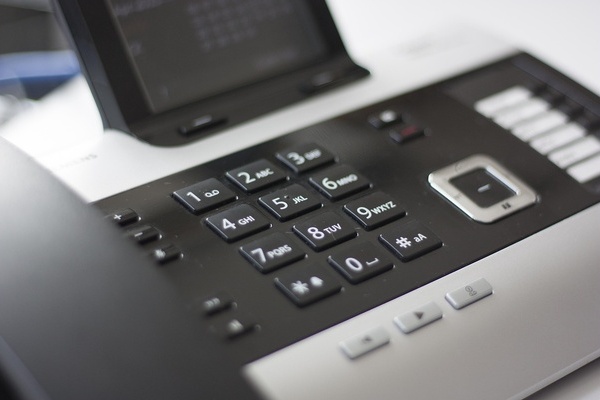 Telefon, Tasten, Kommunikation